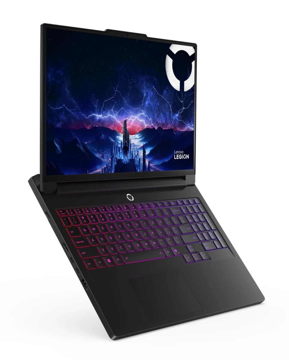 картинка Ноутбук 16" Lenovo Legion Pro 7 16IAX10H черный Core Ultra 9 275HX 32GB/1TB RTX5080 W11Pro (83F50080US) от магазина бытовой техники и электроники «Тантал»